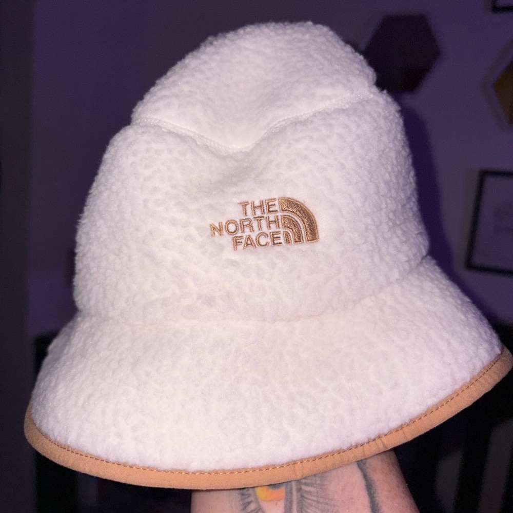 North Face Fur bucket hat unisex
